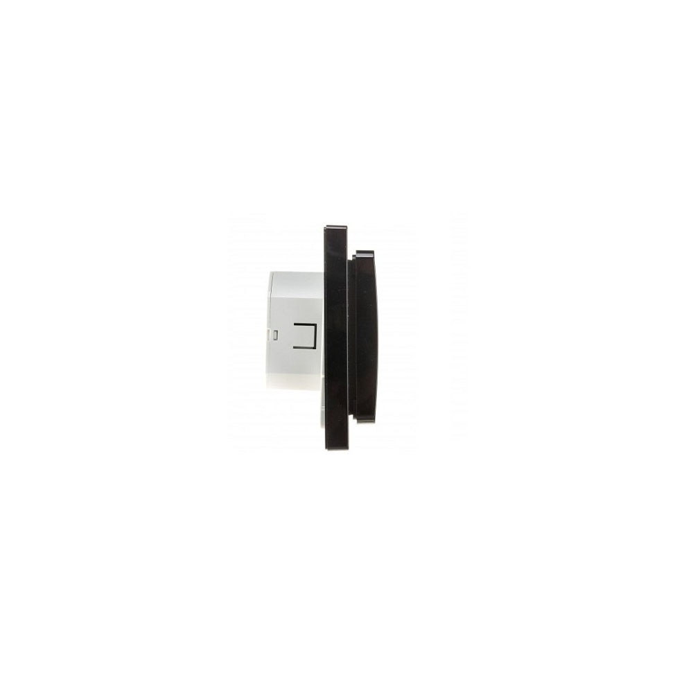 termostat-do-ogrzewania-podlogowego-devireg-touch-czarny-3.jpg
